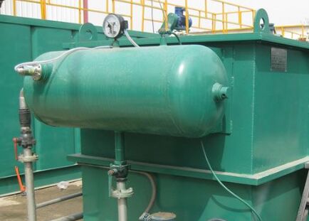 氣浮機生產(chǎn)廠家教你如何解決設備的操作階段壓力問題 氣浮機生產(chǎn)廠家教你如何解決設備的操作階段壓力問題