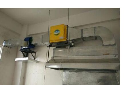 好產(chǎn)品得天下 煙罩油煙凈化器一體機(jī)設(shè)備企業(yè)塑造品牌方贏得市場(chǎng) 好產(chǎn)品得天下 煙罩油煙凈化器一體機(jī)設(shè)備企業(yè)塑造品牌方贏得市場(chǎng)